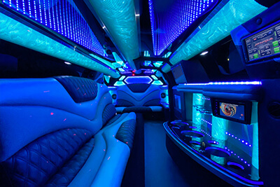 10-passenger limos